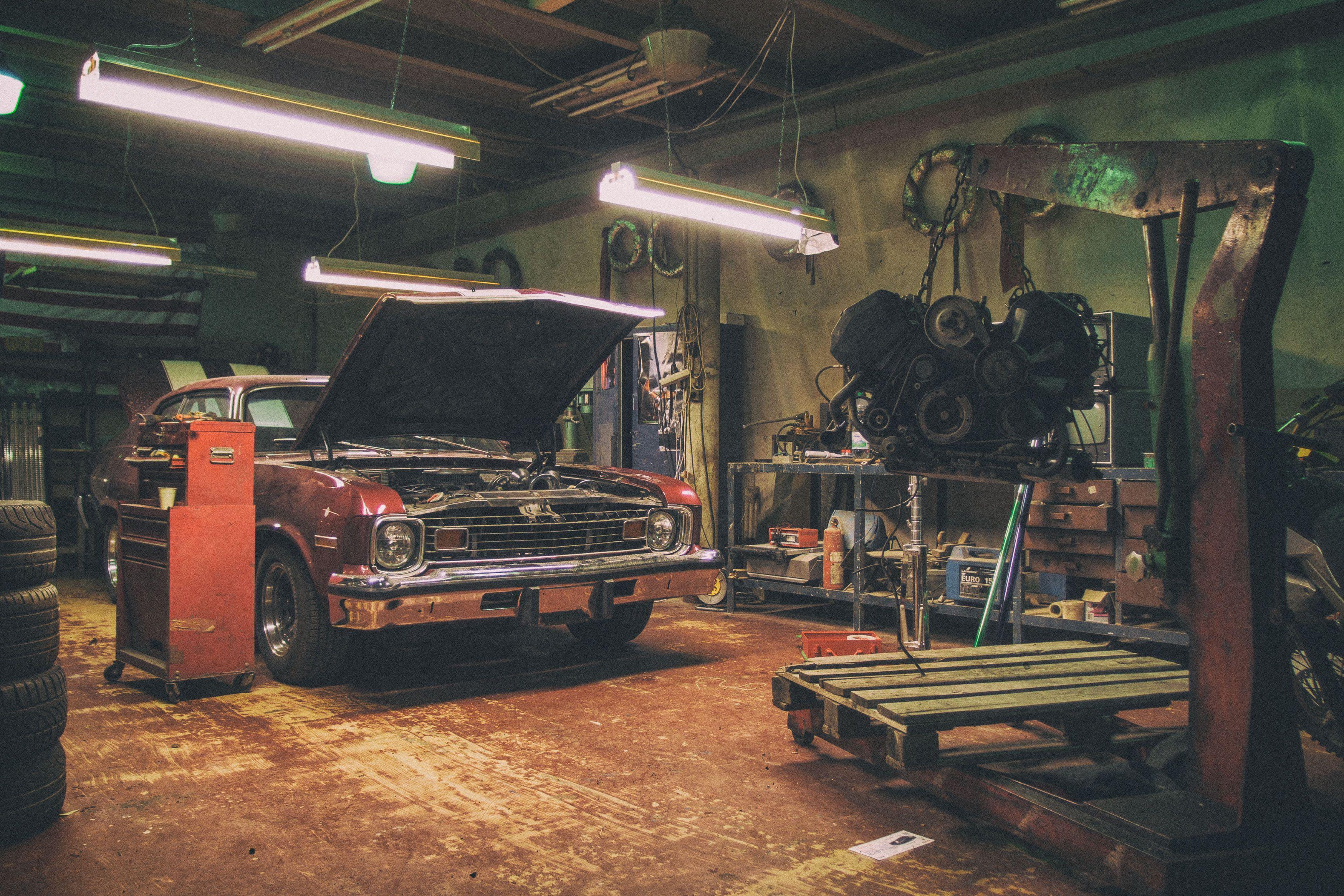 Premium Auto Service Facility